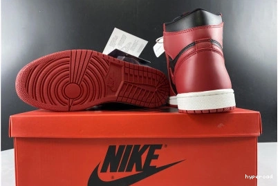 Hyperoad - 85 RETRO JORDAN VARSITY HIGH RED 1 1104